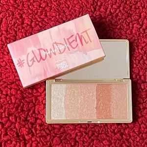 Touch n Sol Pretty Filter Glowdient Makeup Palette